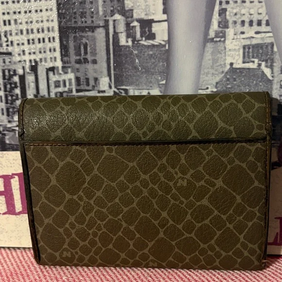 Nina Ricci Brown patterned and dark brown leather wallet - Picture 2 of 10